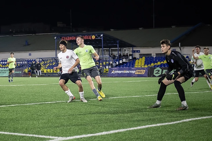 Максим Айсин