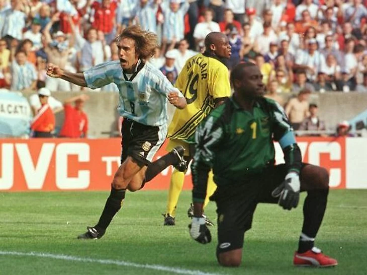 Батистута против Ямайки