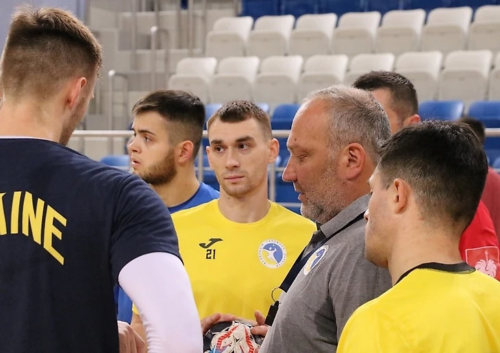 ЧЕ-2022. Николай Степанец: "У россиян большие традиции. Думаю, фавориты все-таки они", изображение №2