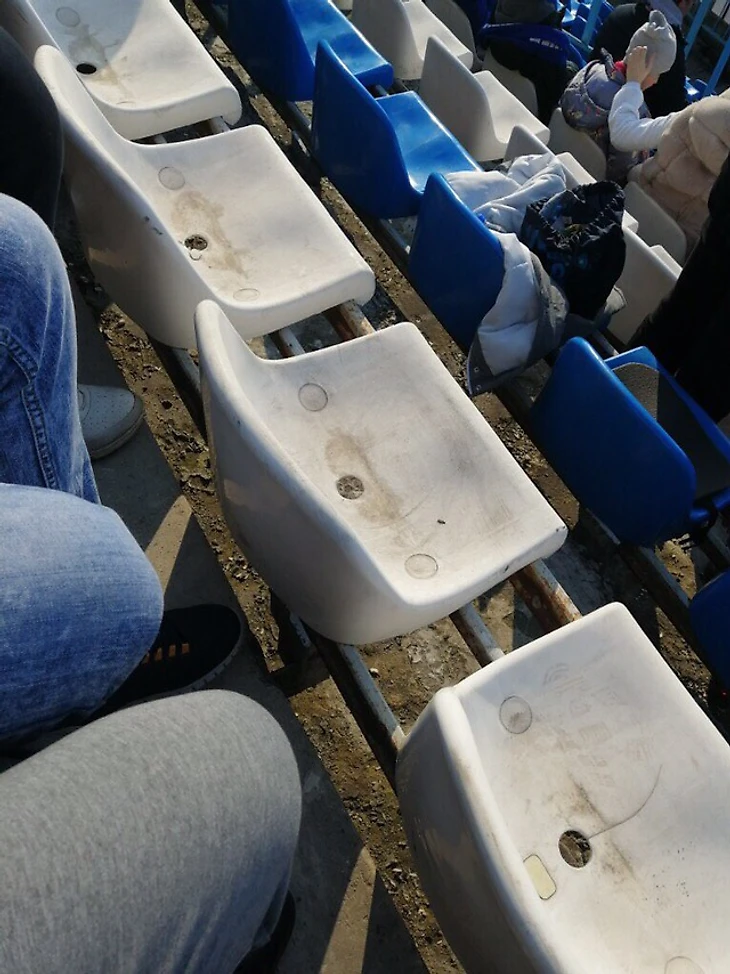 чистые сидения на ЦСП