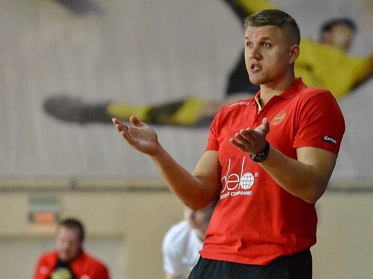 ЧЕ-2022. Валентин Бузмаков в сборной России: "Такие шансы выпадают далеко не всегда", изображение №2