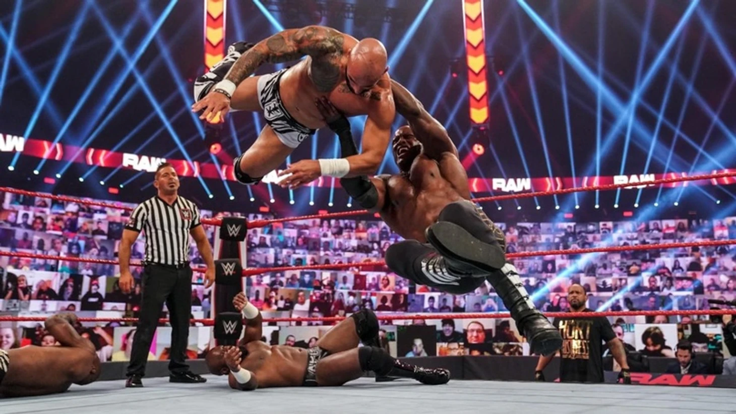 Обзор WWE Monday Night RAW 05.10.2020, изображение №17