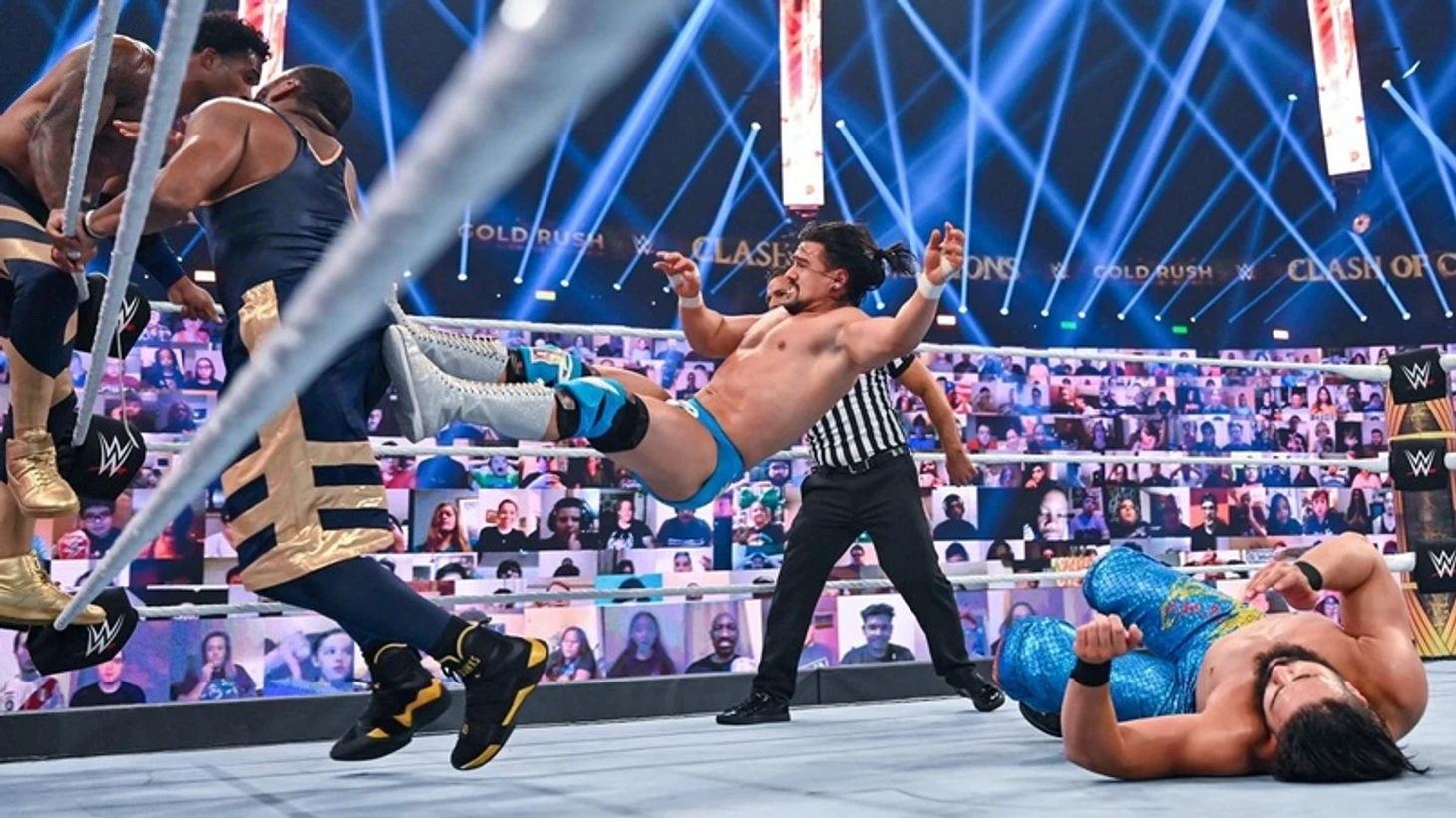 Обзор WWE Clash Of Champions 2020 — Gold Rush, изображение №13