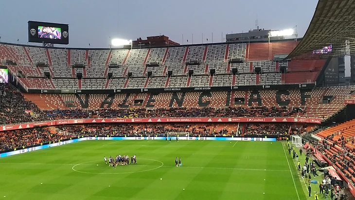 Тренировка сборной Испании на Месталье