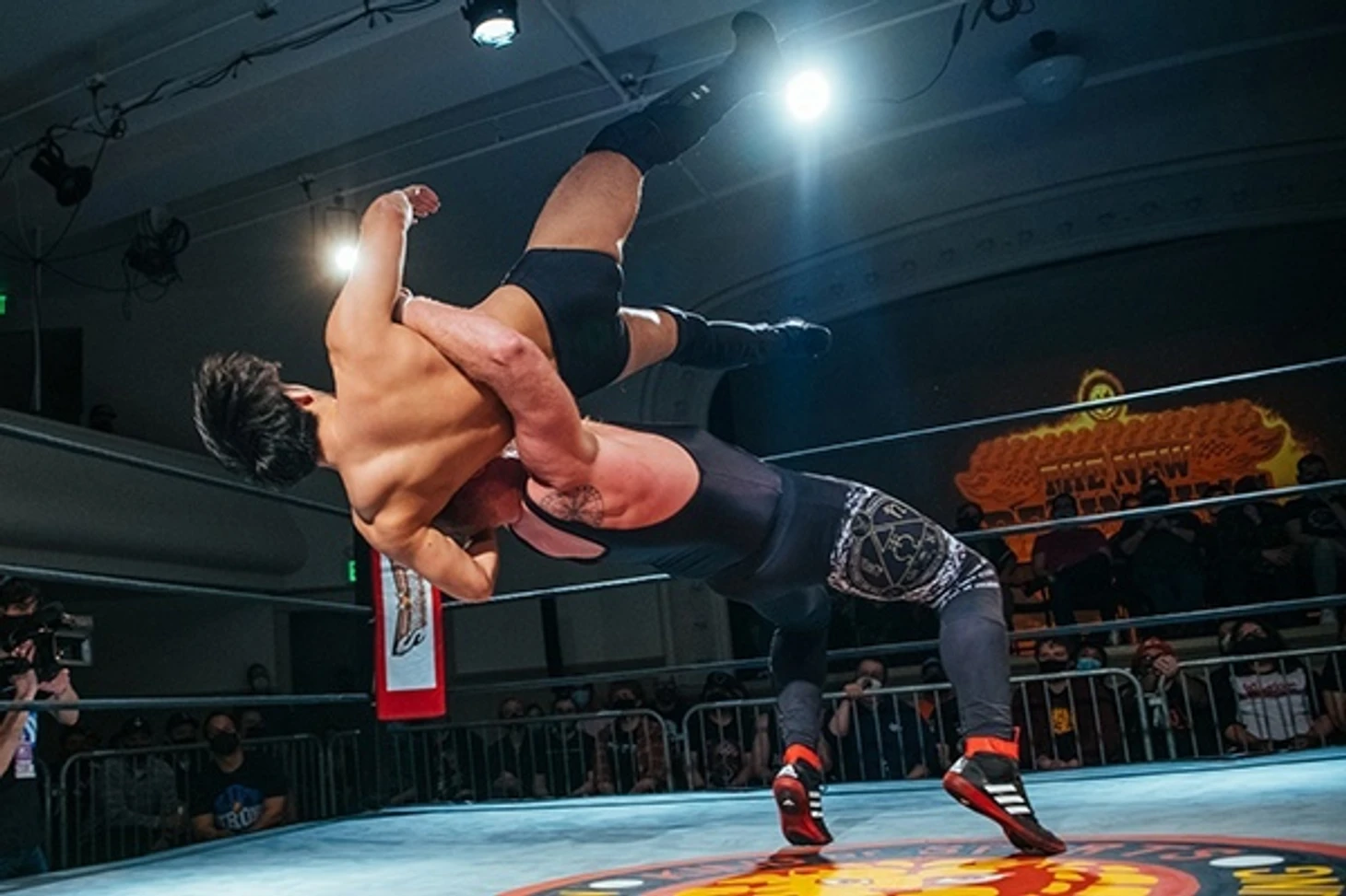 Обзор 2-го дня NJPW The New Beginning USA (на 78-ом ТВ-выпуске STRONG за 12.02.2022), изображение №4