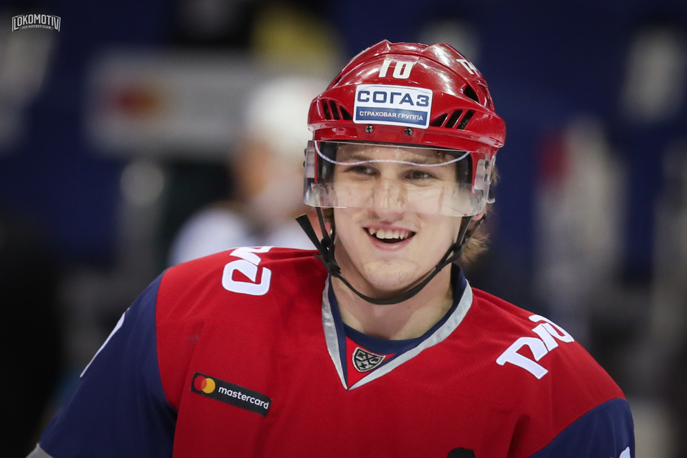 «Локомотив» – единственный из топ-клубов реально делает ставку на воспитанников. В этом сезоне они чуть не завалили ЦСКА