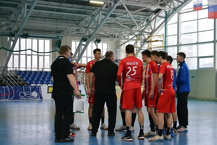 Молодежное первенство России. Тесно и жарко. Дальше — "Север" против "Юга", изображение №3