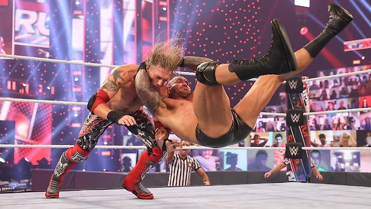 Обзор WWE Royal Rumble 2021, изображение №25