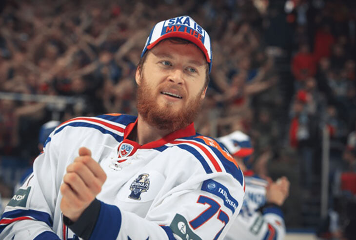 Топовый защитник КХЛ детально разобрал хоккей: от чего кайфуют все тренеры, почему персональная защита – миф, а маленькие площадки – супер