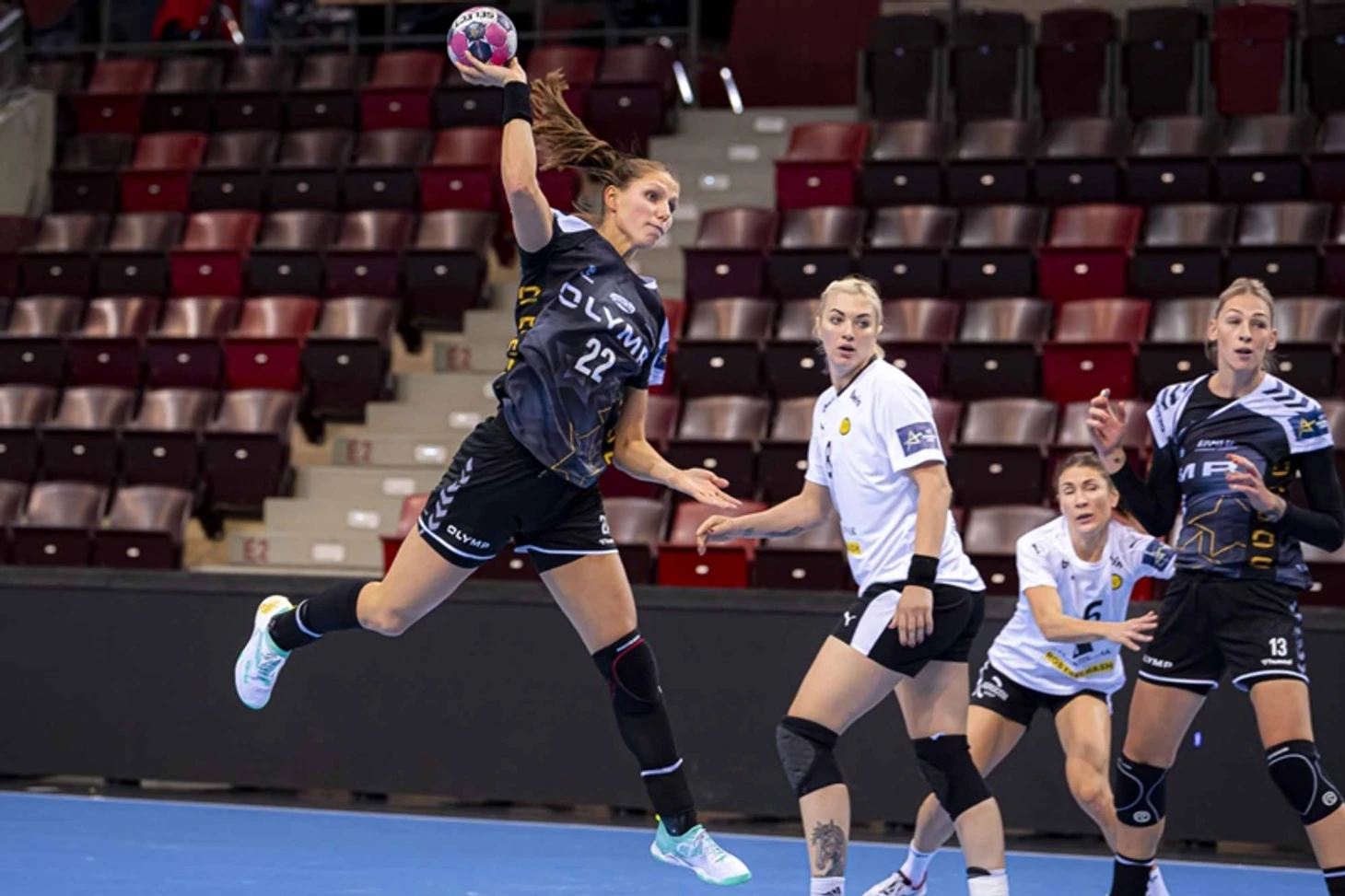 Лига чемпионов. Их попытки номер два. "Битигхайм" и "Боруссия" летят в Россию, мечтая о реваншах, изображение №1