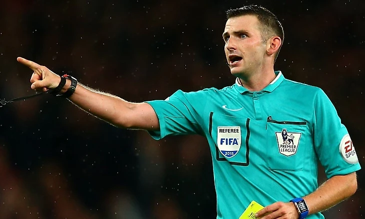 Майкл Оливер