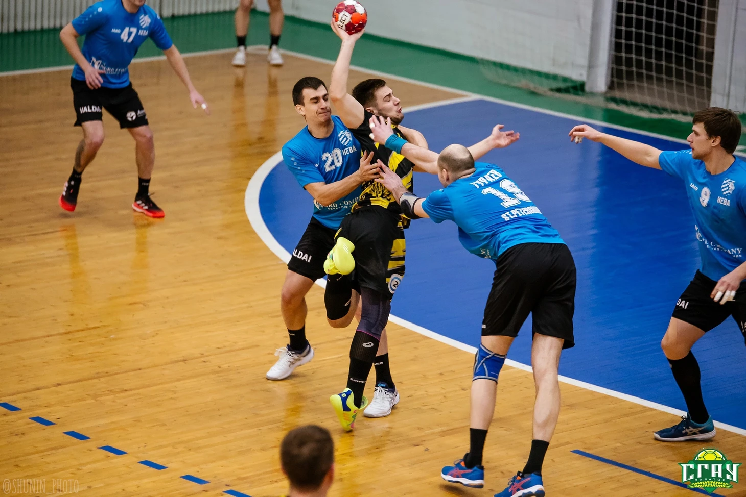 Чемпионат России. Спокойствие ЦСКА, 45 блистательных минут "Донских Казаков" и осечка "Пермских Медведей", изображение №5