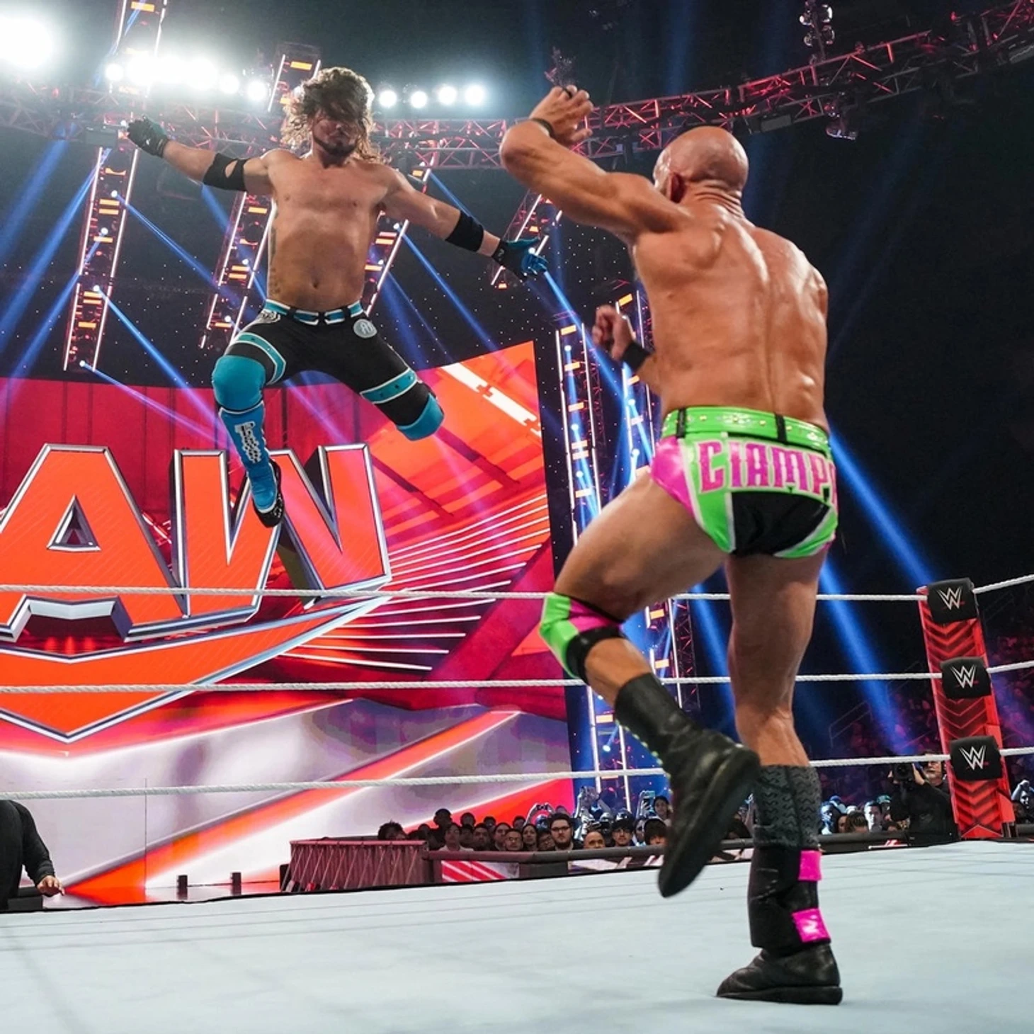 Обзор WWE Monday Night RAW 01.08.2022, изображение №11