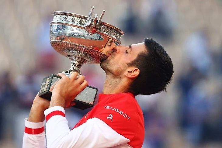 https://img.championat.com/s/735x490/news/big/e/l/chempion-rolan-garros-2021-novak-dzhokovich_16236097621678222011.jpg