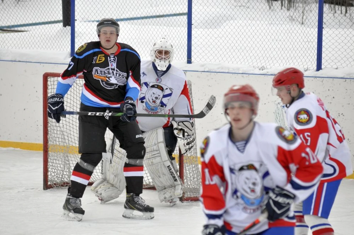 Фрагмент матчей СВХЛ