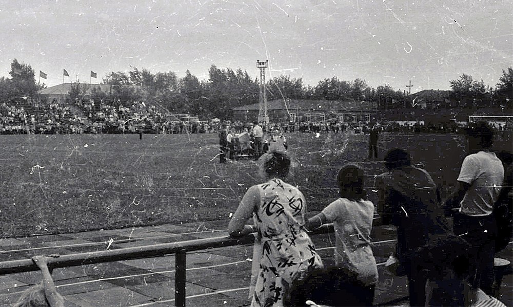Ретро ТУЖ: однажды в Славгороде. История сибирского футбола в чёрно-белых фото