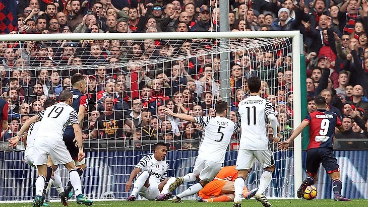 Дженоа - Юве. 1:0. Сандро, Буффон, Бонуччи