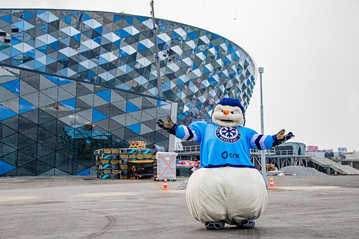 У хоккейной «Сибири» проблемы с ареной: не успевают в срок и просят еще денег. Вице-премьер России раскритиковал регион и запросил проверку