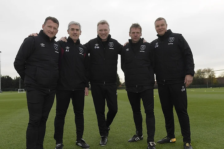 Обновленная скамейка Вест Хэма