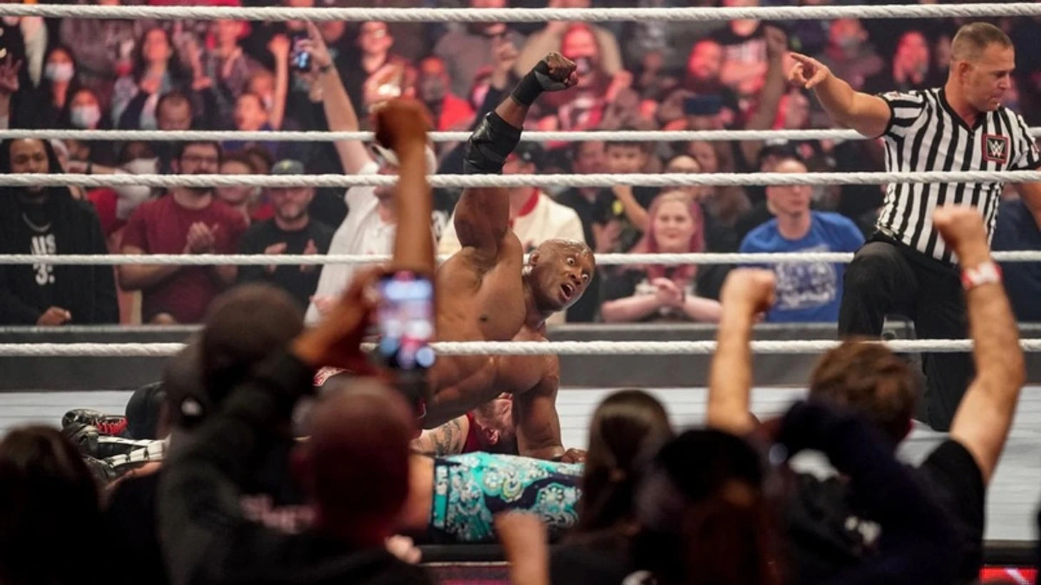 Обзор WWE Monday Night RAW 03.01.2022, изображение №1