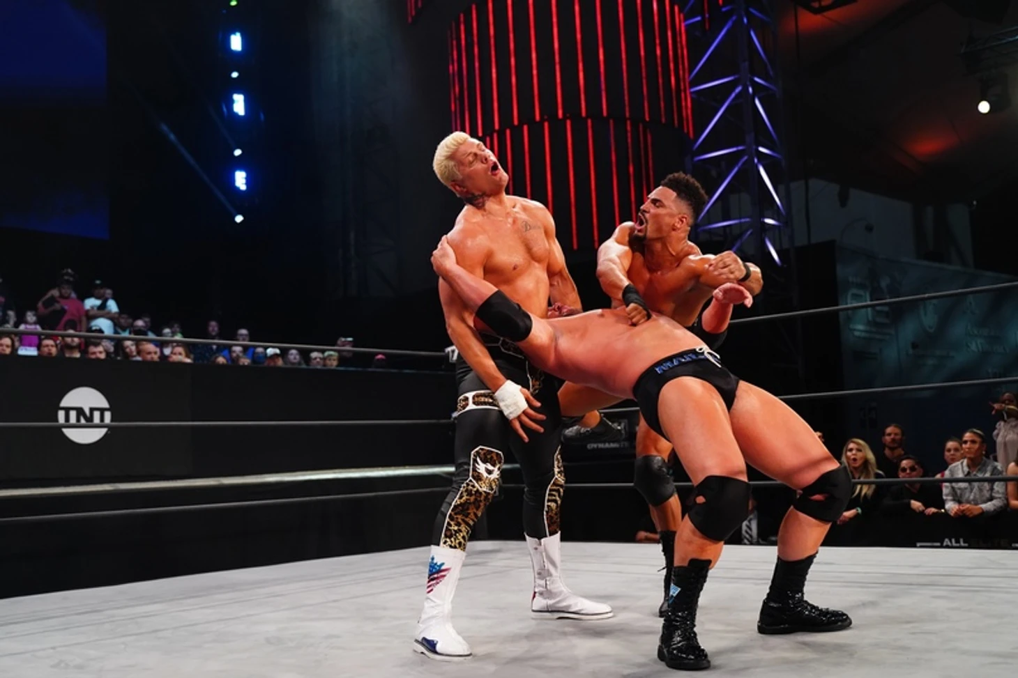 Обзор AEW Dynamite 04.06.2021, изображение №4