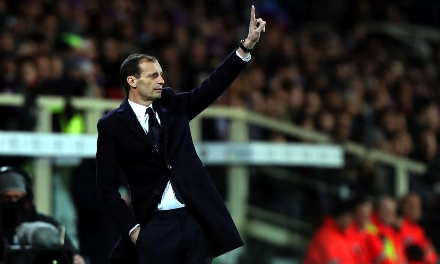 �о�ожее изоб�ажение