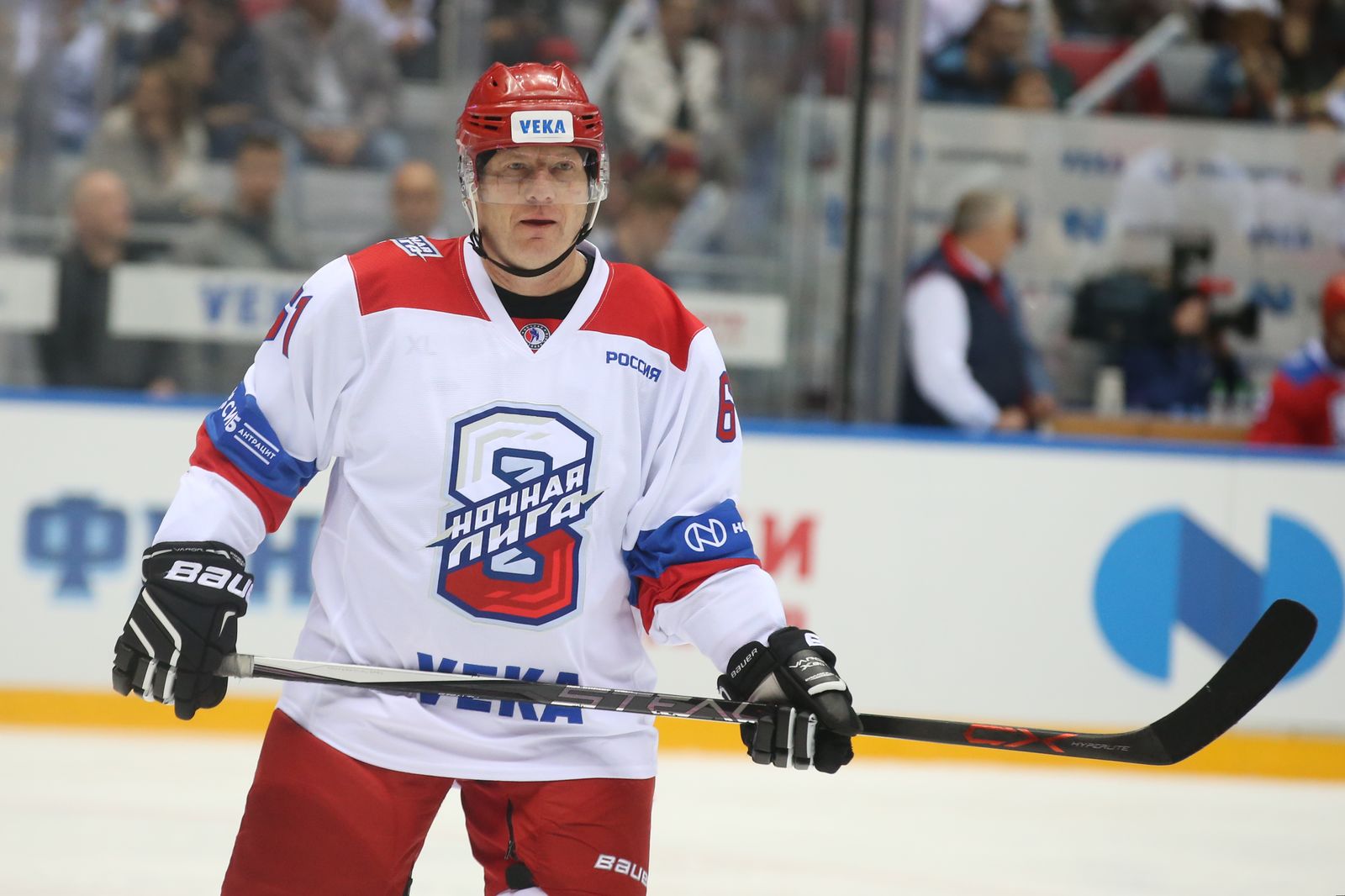 Потанин сказал, что останется в списке Forbes до 2046 года. Хочет сыграть в матче к 100-летию хоккея в России (ему будет 85)