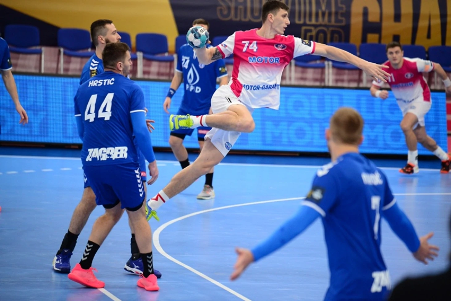 Лига чемпионов. "Брест" снова спотыкается на чужом тарафлексе. "Мотор" надежен на своем, изображение №4