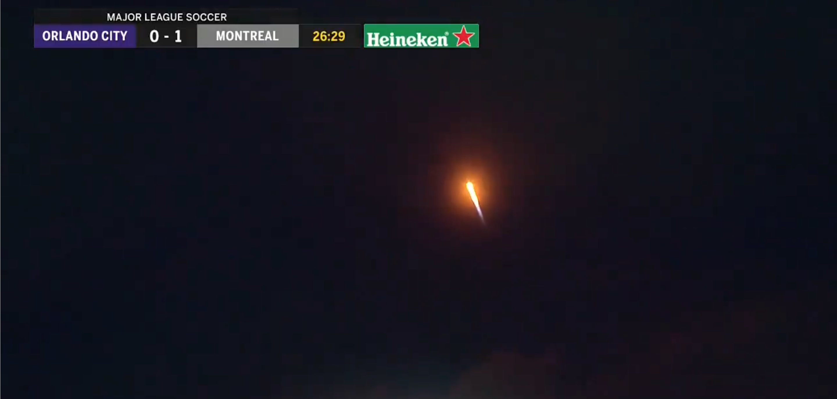 Космический матч в МЛС: увидели запуск ракеты от SpaceX. На борту – только туристы (впервые в истории)