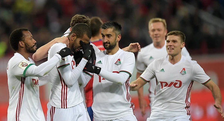 Майкон празднует гол в ворота &quout;Анжи&quout;