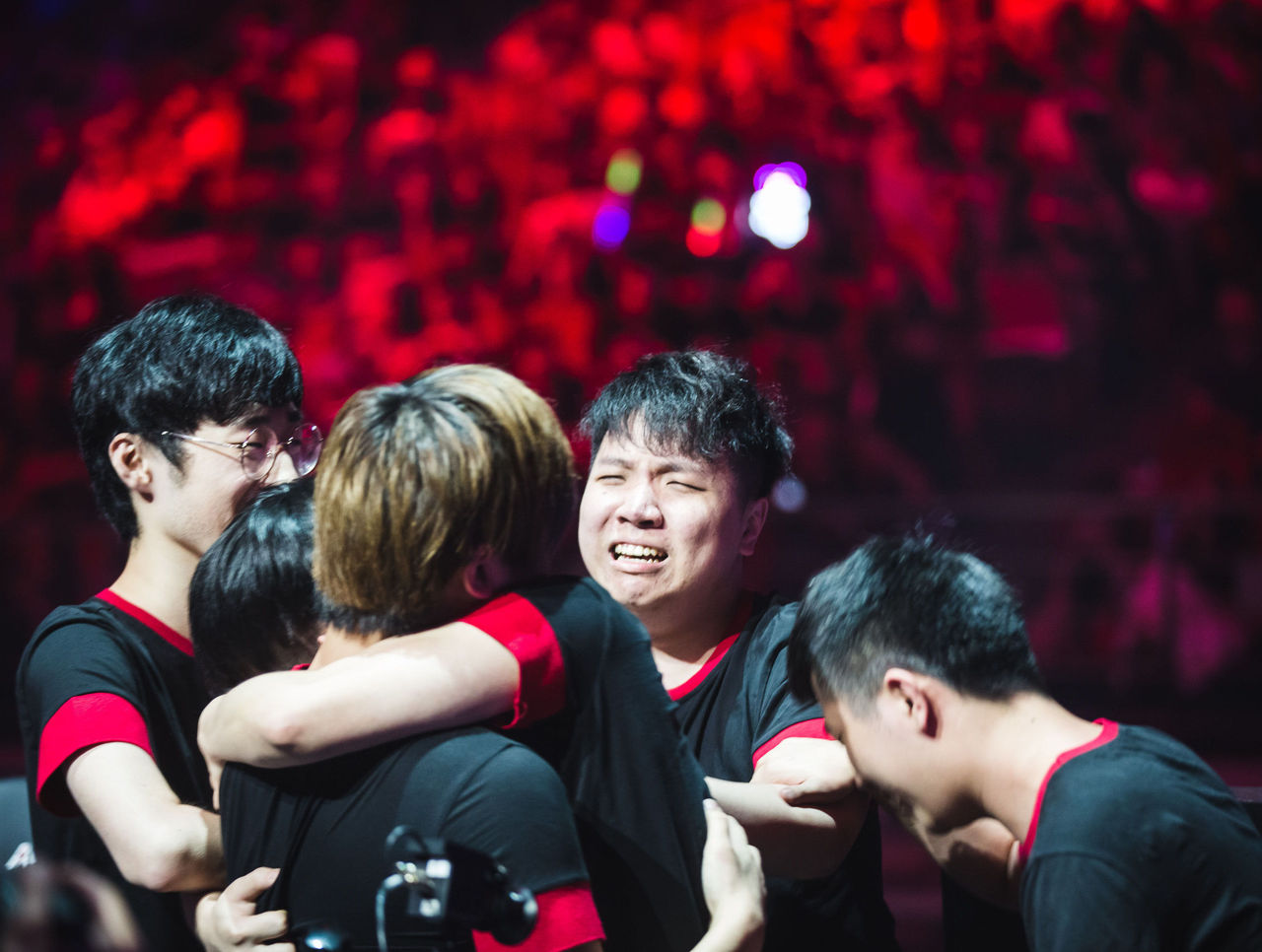 World Elite, LPL