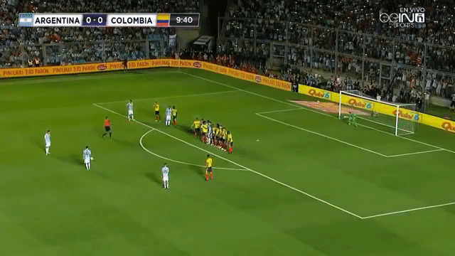 Картинки по запросу штрафной Месси колумбии