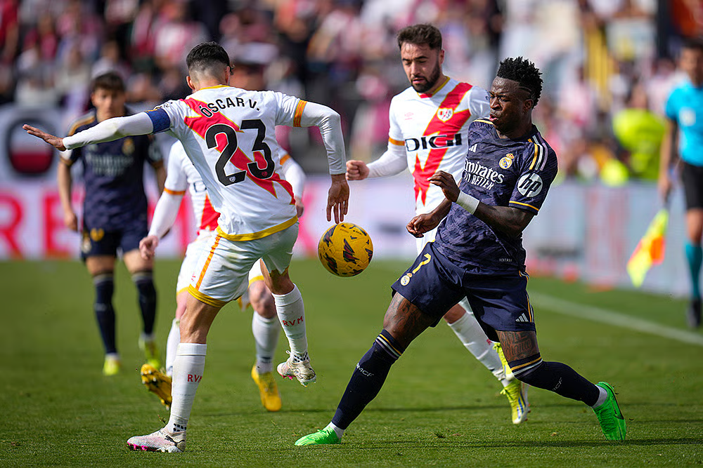 Ла Лига: шансы «Райо Вальекано» и «Реала» на победу в матче 12 тура 9 ноября 2025 года