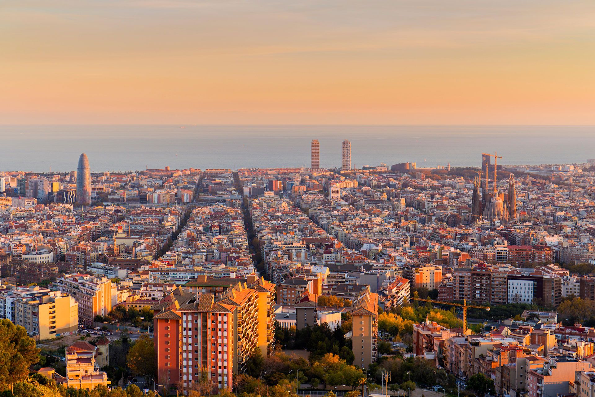 Вид Барселоны - города финального этапа