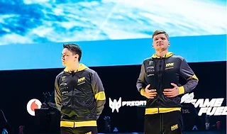 s1mple и electronic продлили контракт с NaVi