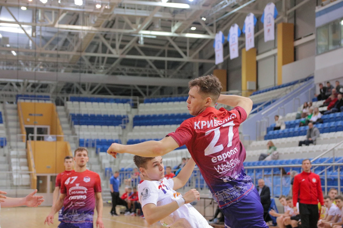 SEHA-Gazprom League. Владислав Кривенко: "Если я падаю на площадке, мама сразу в слёзы", изображение №3