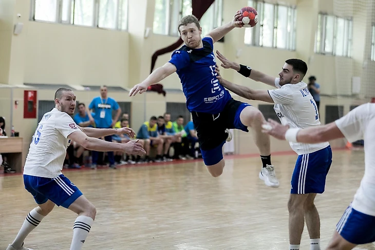 "Что-то менять в последний момент было бы не по-пацански". Дмитрий Свистунов о переезде в Пермь, изображение №2