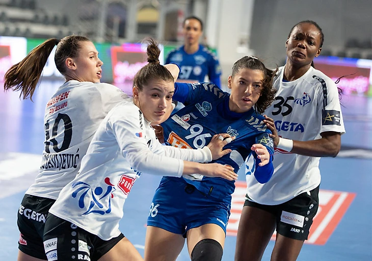 Delo Лига чемпионов. Символическая сборная группового раунда: Ксения Макеева и компания, изображение №6