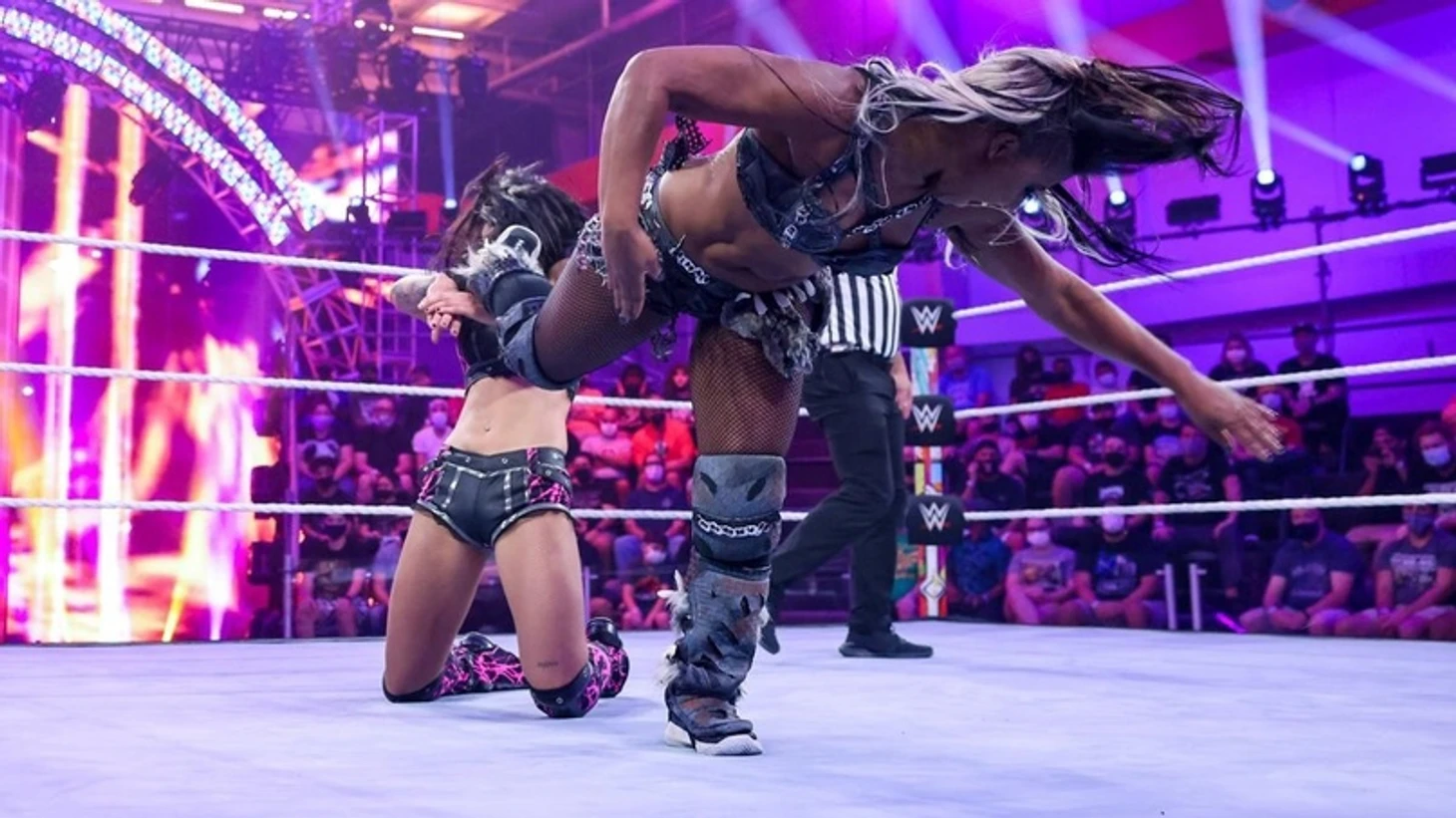 Обзор WWE 205 Live за 17.09 и 24.09.2021, изображение №10