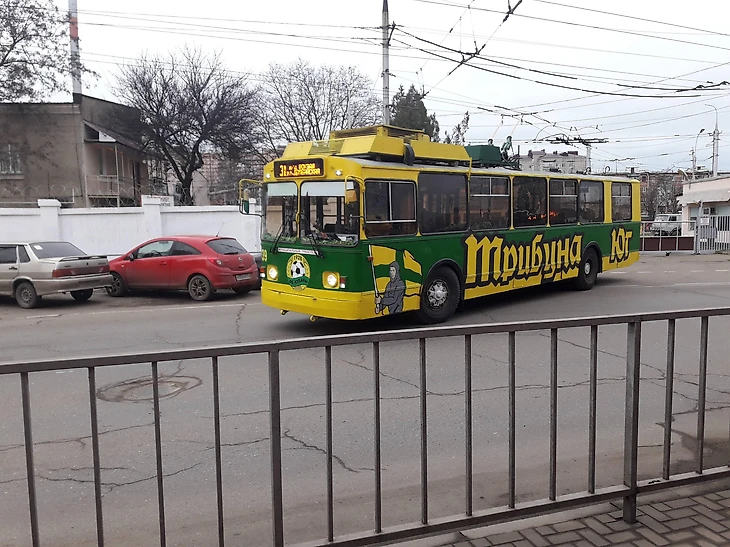 троллейбус