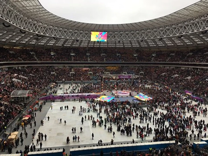 &quout;Лужники&quout; во время концерта ко Дню Народного Единства
