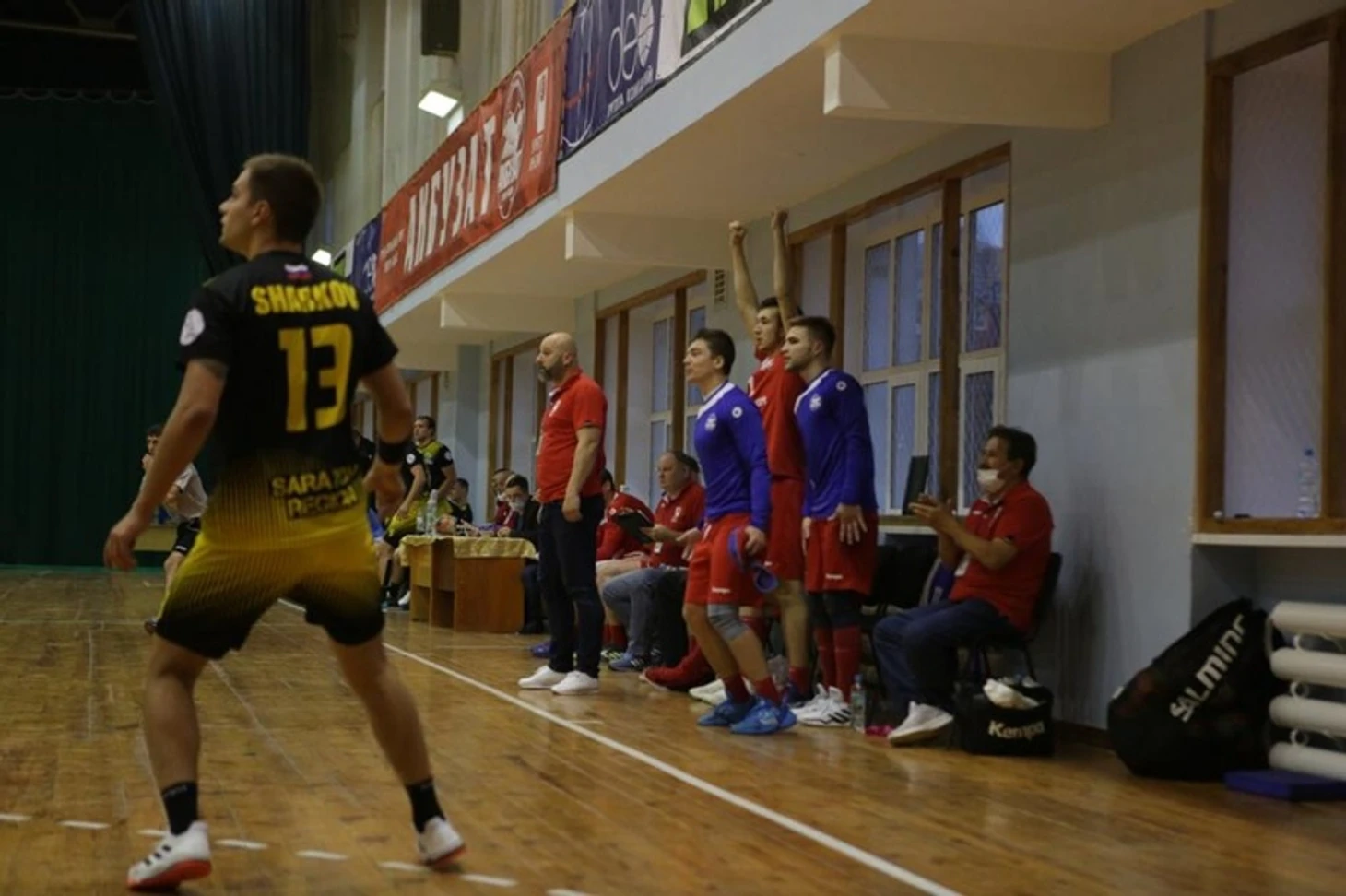 Чемпионат России. "Крылатые кони" порезвились на опытном поле. "Увы" саратовцев в Уфе, изображение №2