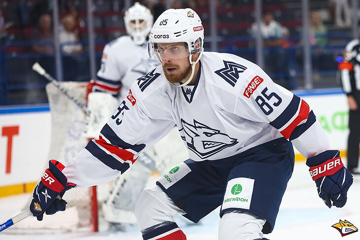 Интервью Маклюкова после восстановления: из-за травмы появилась метеозависимость, «Барыс» привыкает к Скабелке, а Орехов – лидер «Магнитки»