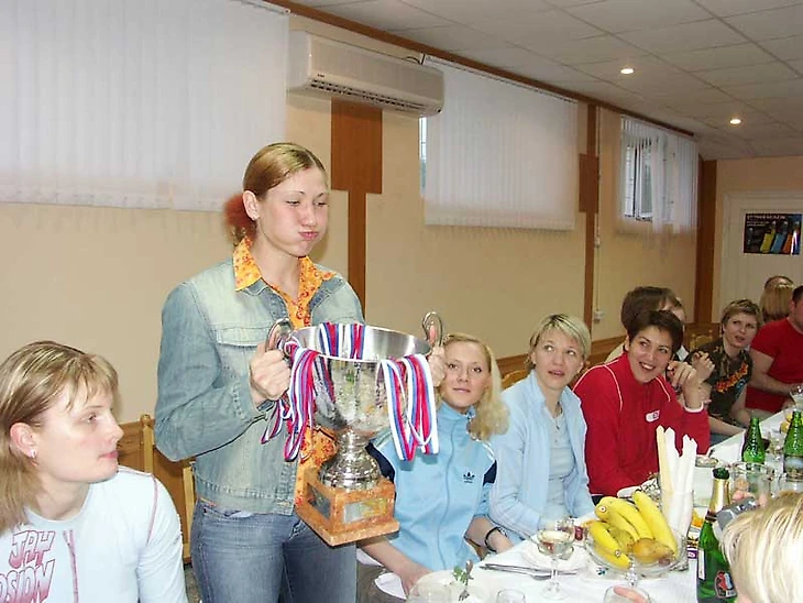 С Надеждой. Чемпионские мемуары. "Лада", клуб с пометкой "навсегда", изображение №1