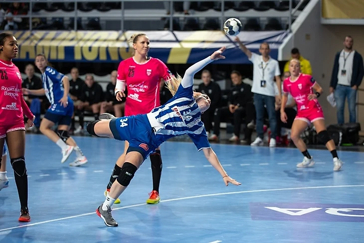 Лига чемпионов. Время первых: долгожданная виктория "Будучности" и фиаско "Ференцвароша", изображение №2