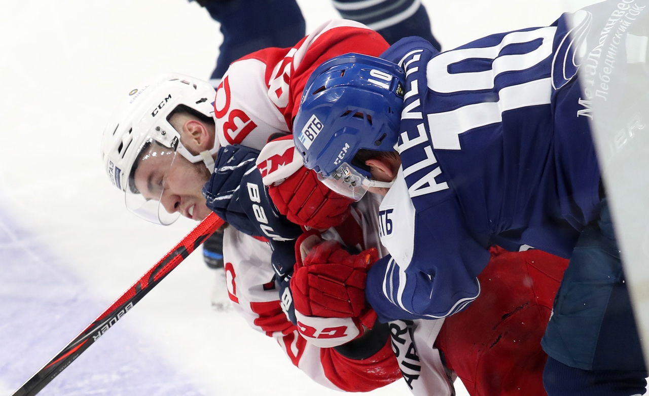 Все драки в матче «Динамо» – «Спартак»: Яшкин – Гончаров, Федоров – Алексеев и другие. Больше 100 штрафных минут🔥