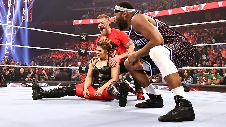 Обзор WWE Monday Night RAW 06.02.2023, изображение №6