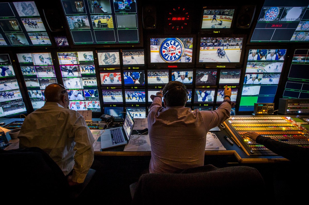 ЦСКА и «Йокерит» подрались, «Динамо» и «Торпедо» сыграли два овертайма. Как стартовал Кубок Гагарина-2017