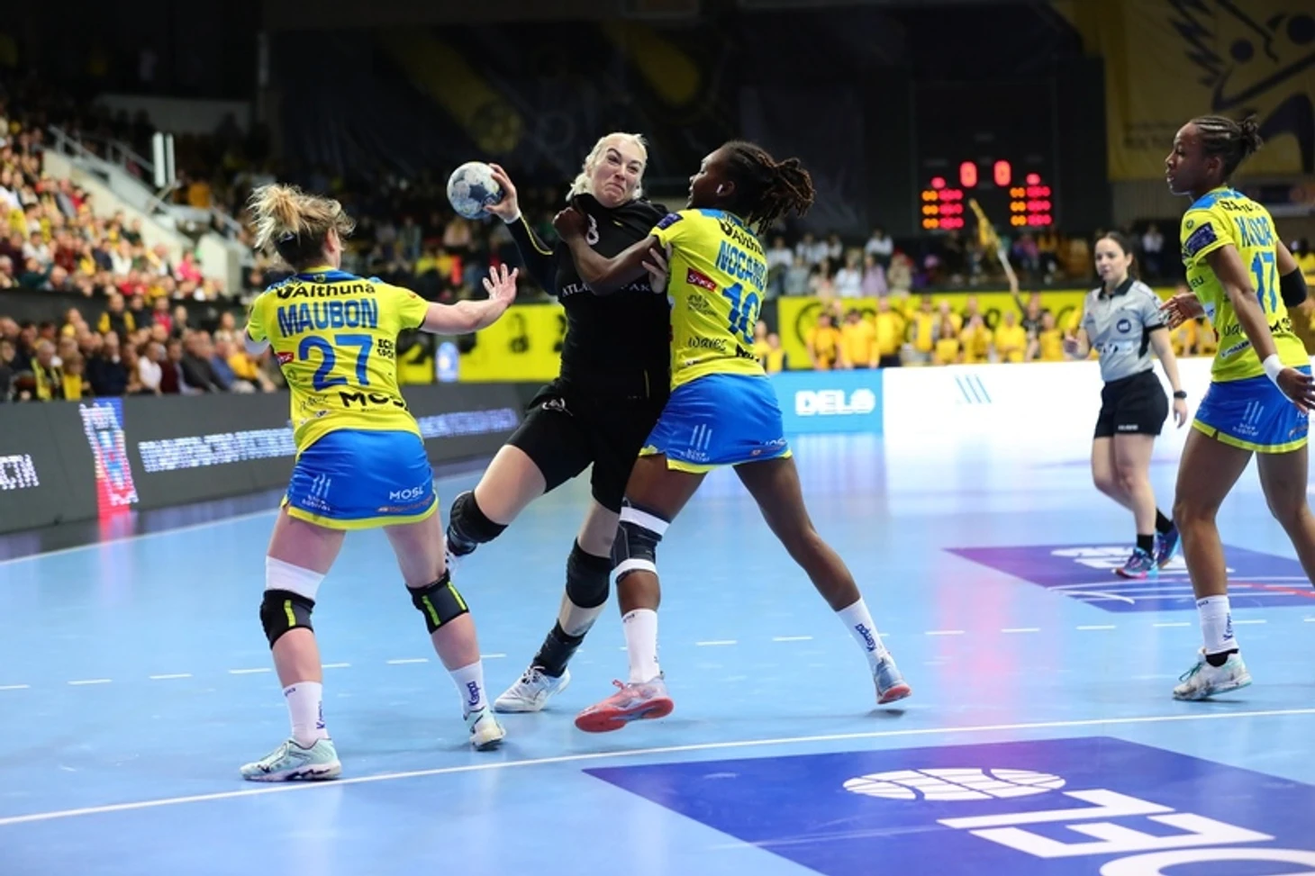 Лига чемпионов. Екатерина Андрюшина: "Во время матча думаю только по-французски", изображение №3