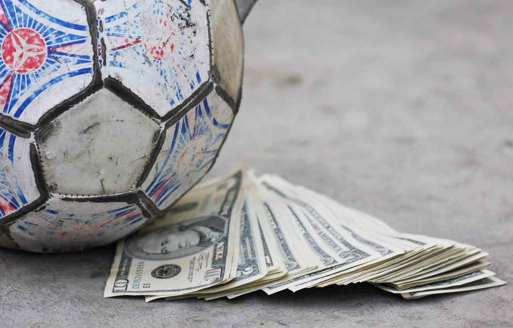 Как обустроить русский футбол и где взять на это деньги?